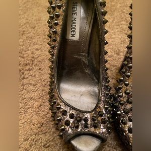 Steve Madden silver stud heels
